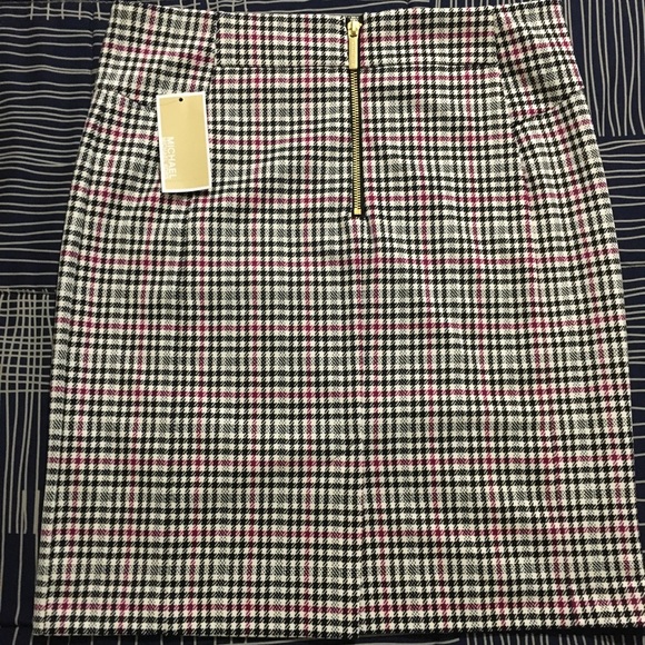 NWT Women’s Michael Kors Houndstooth Pencil Skirt - Picture 3 of 4